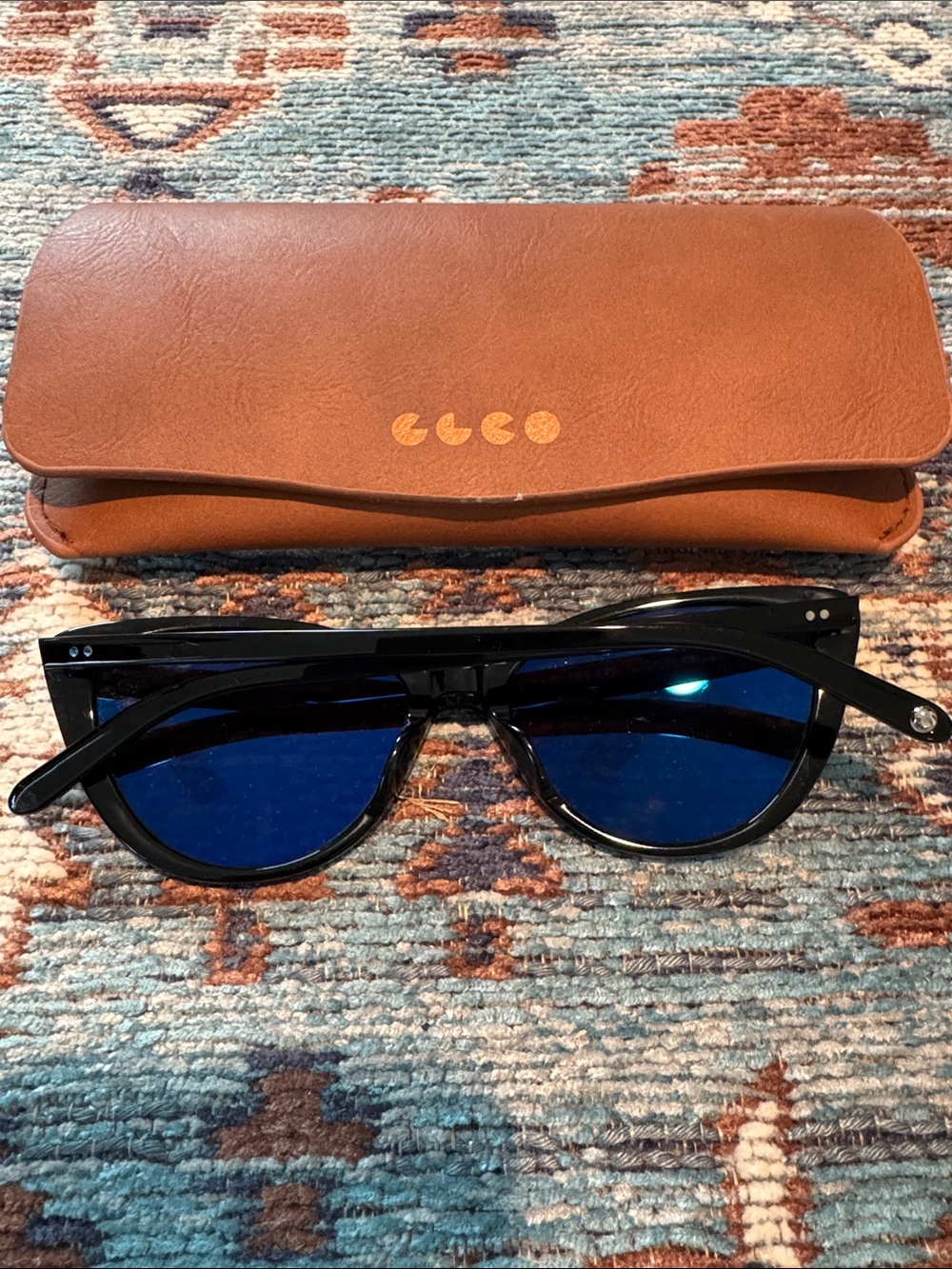 DOEN by Garrett Leight Black Doyenne Sunglasses - Picture 3 of 4